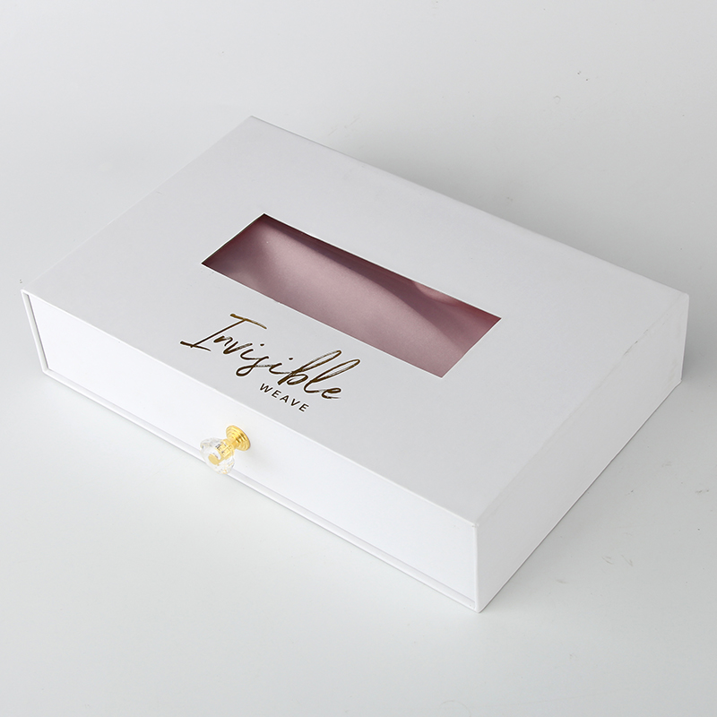 L'armure faite sur commande de logo d'or enferme dans une boîte l'emballage de cheveux L'armure enferme dans une boîte l'emballage de cheveux